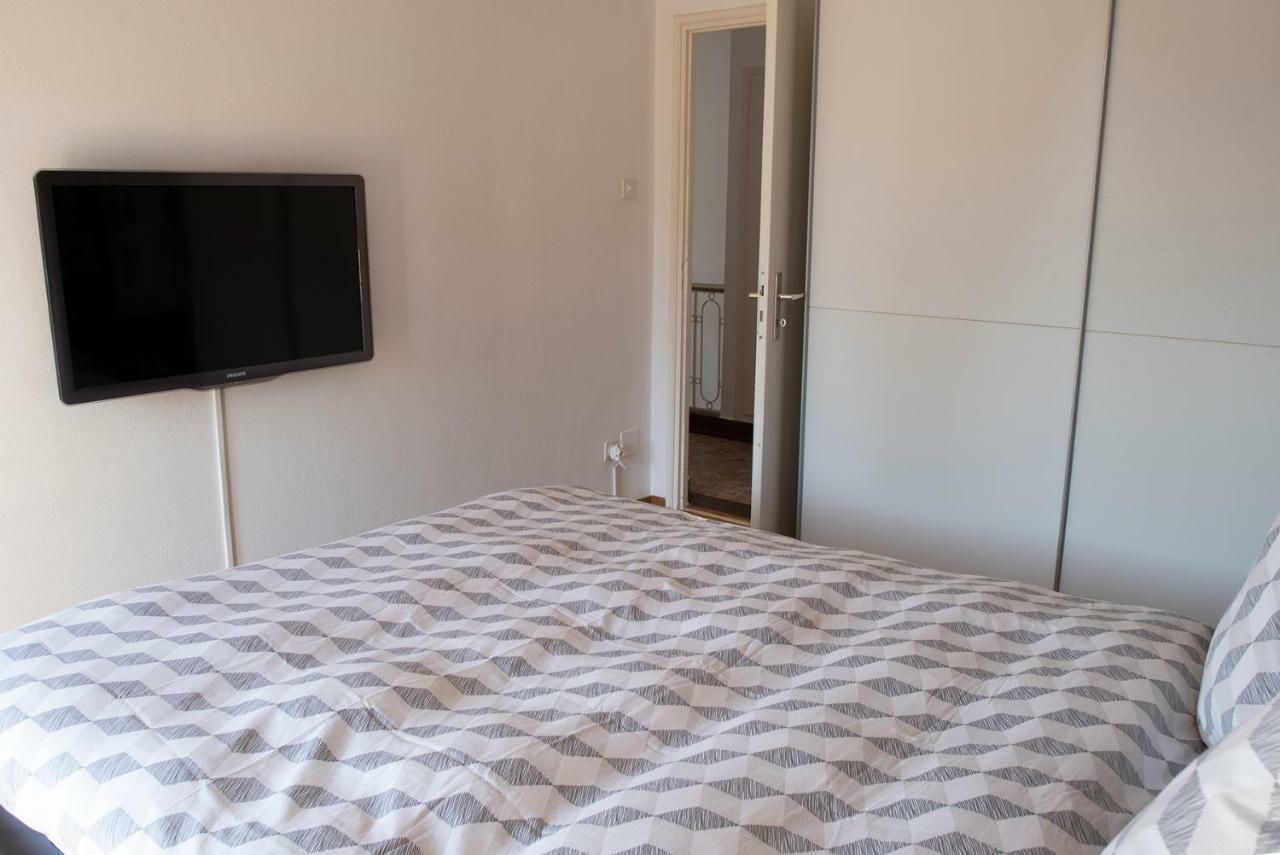 Locarno, Casa Pioda - Nahe Zentrum, Mit Balkon Und Parkplatz Exterior foto