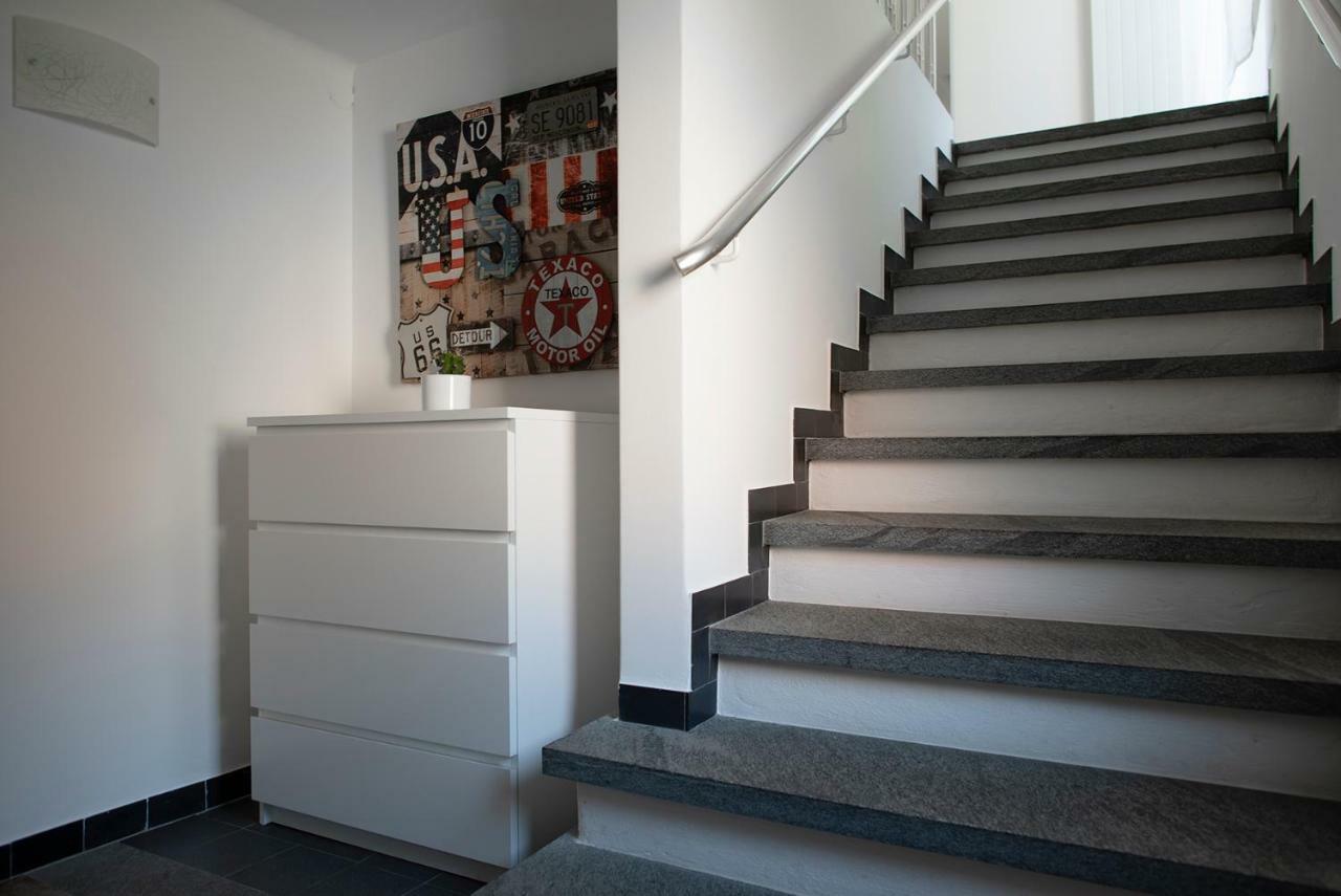 Locarno, Casa Pioda - Nahe Zentrum, Mit Balkon Und Parkplatz Exterior foto